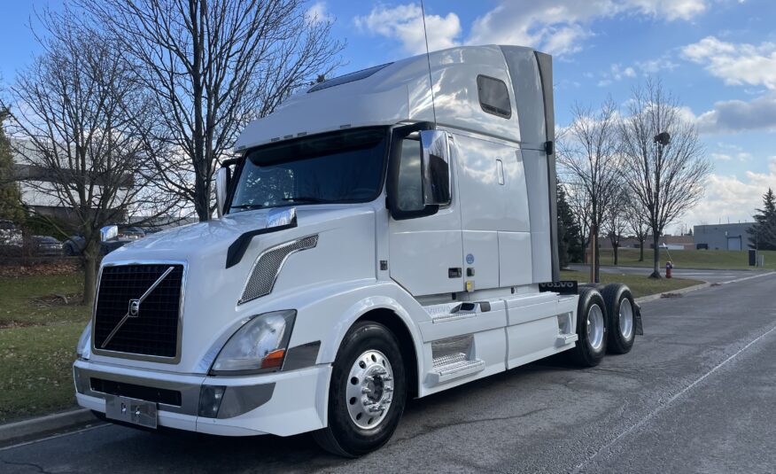 2016 Volvo 670