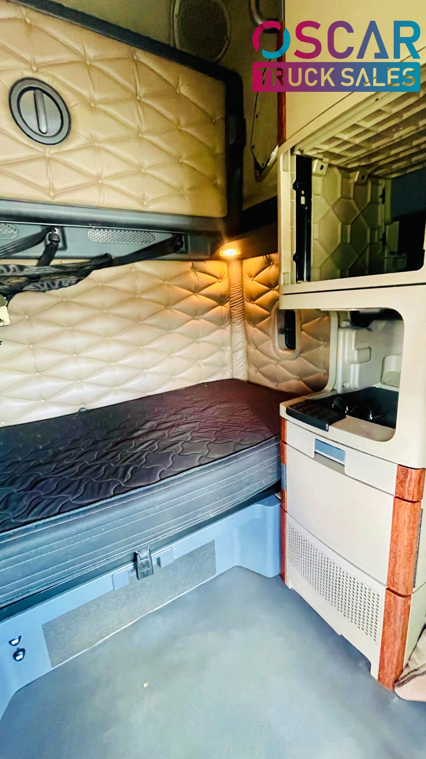 2016 FREIGHTLINER CASCADIA EVOLUTION