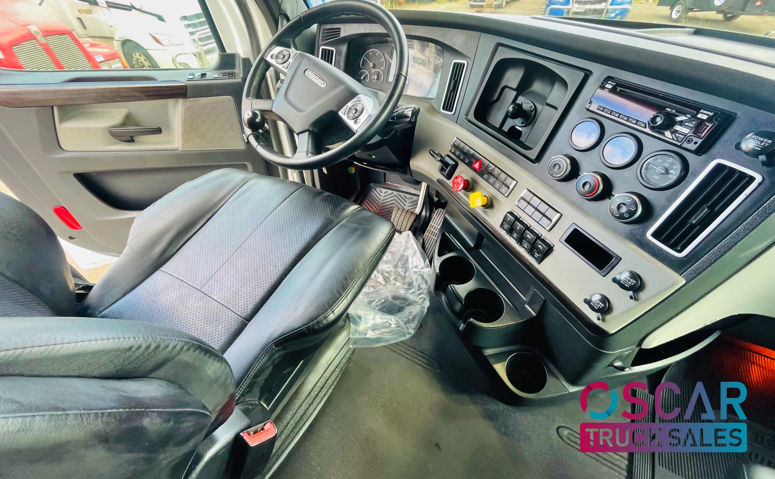 2018 FREIGHTLINER CASCADIA