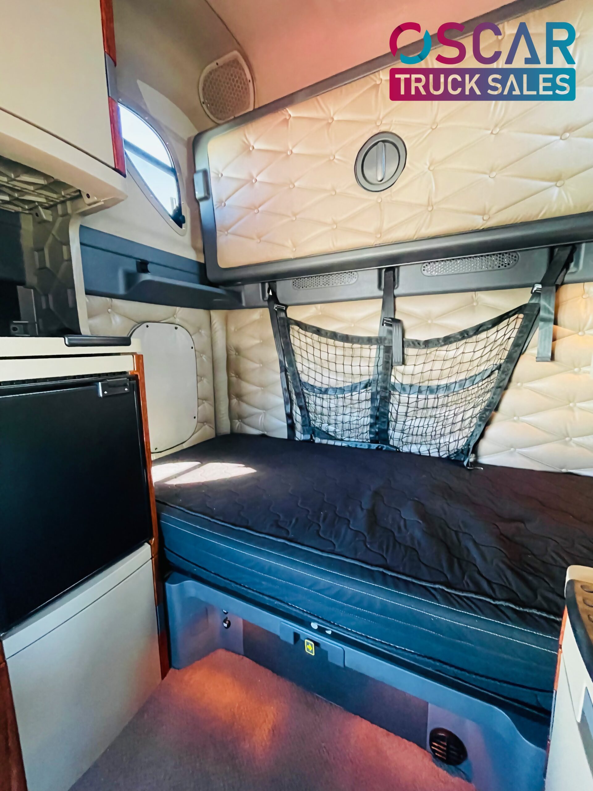 2016 FREIGHTLINER CASCADIA
