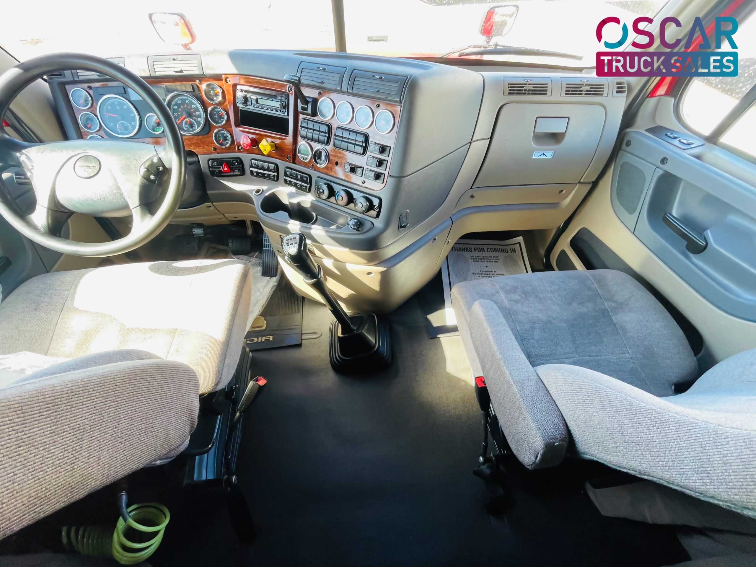 2016 FREIGHTLINER CASCADIA