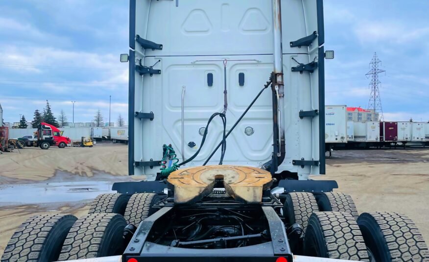 2019 FREIGHTLINER CASCADIA