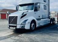 2019 VOLVO VNL 860